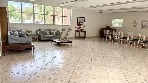 9440 W Flagler Street Miami FL 33174
