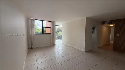 9440 W Flagler Street Miami FL 33174