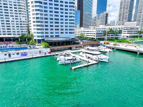 801 Brickell Bay Drive Miami FL 33131