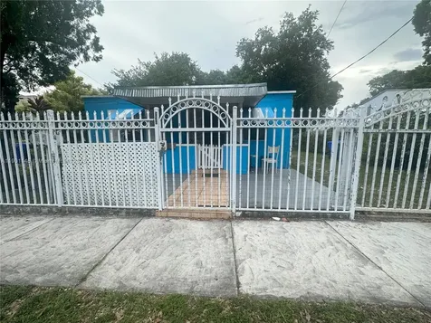 5660 NW 5th Court Miami FL 33127