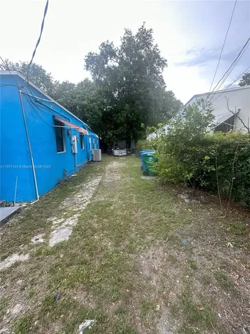 5660 NW 5th Court Miami FL 33127