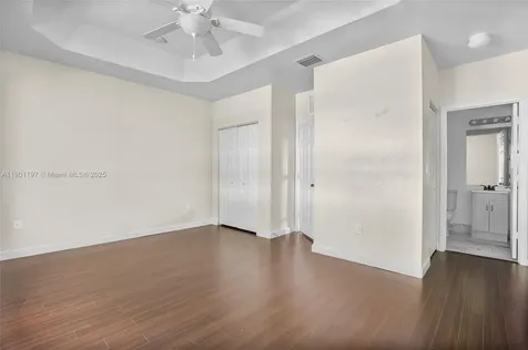 1490 NE 33rd Avenue Homestead FL 33033