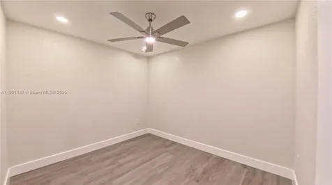 1575 W 6th Avenue Hialeah FL 33010