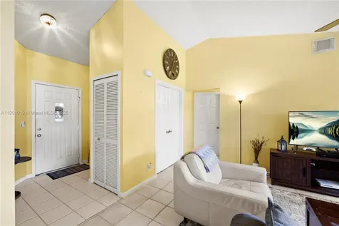 1827 N Banyan Creek Circle N Boynton Beach FL 33436