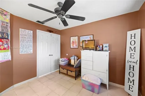 1827 N Banyan Creek Circle N Boynton Beach FL 33436