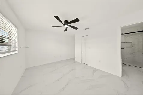 5913 SW 112th Terrace Cooper City FL 33330