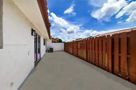 5913 SW 112th Terrace Cooper City FL 33330