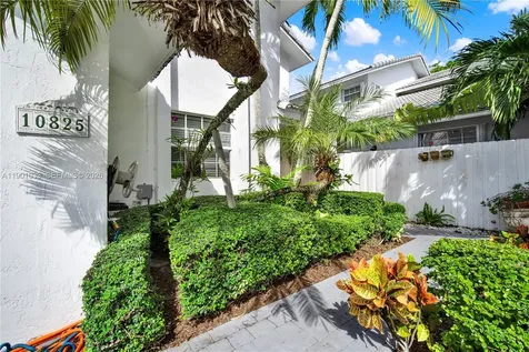 10825 SW 91st Lane Miami FL 33176