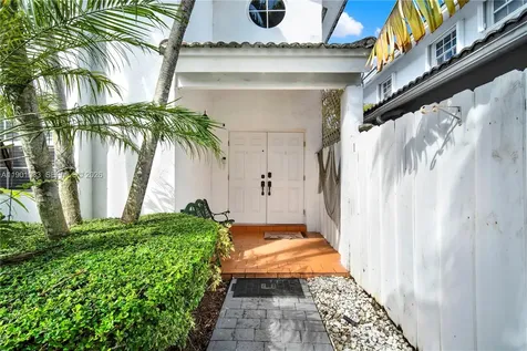 10825 SW 91st Lane Miami FL 33176