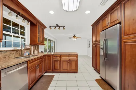 10825 SW 91st Lane Miami FL 33176