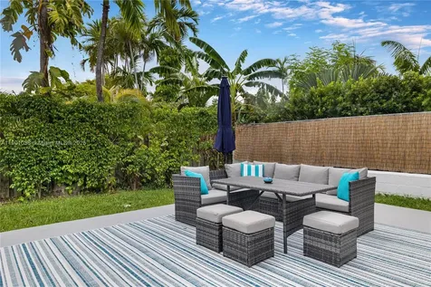 8926 Abbott Avenue Surfside FL 33154