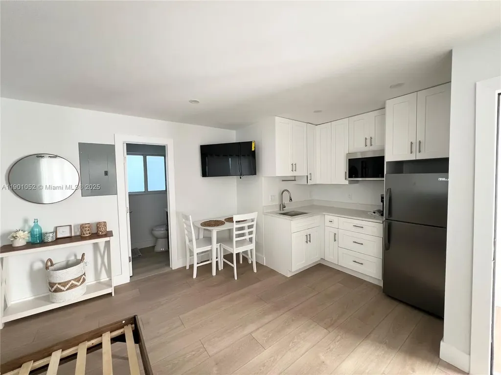 312 Elm Street Hollywood FL 33019