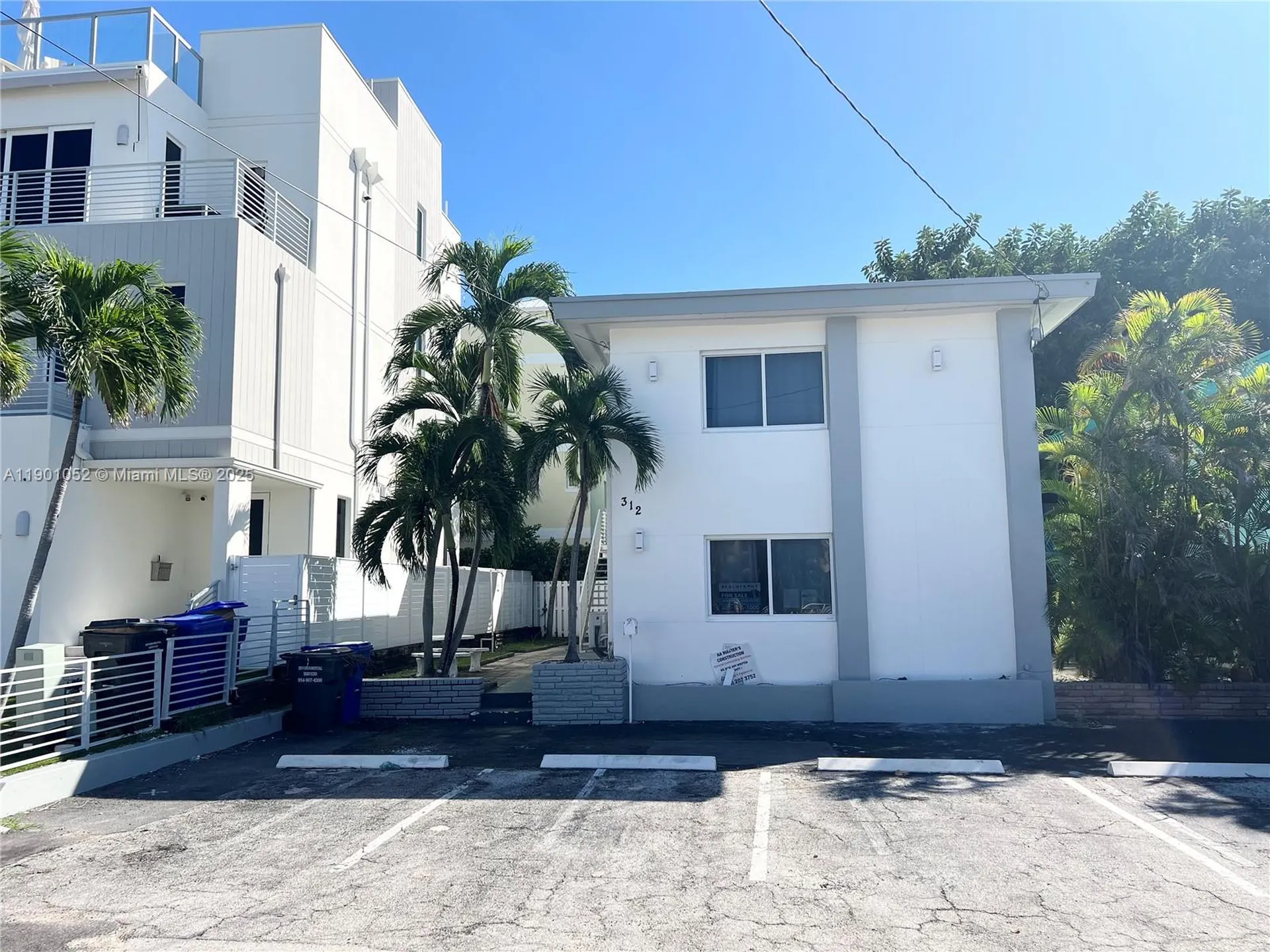 312 Elm Street Hollywood FL 33019