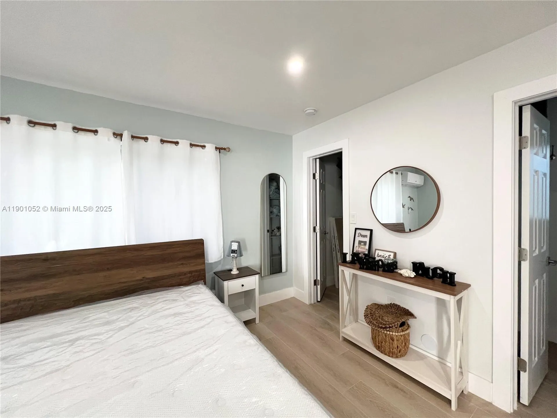 312 Elm Street Hollywood FL 33019