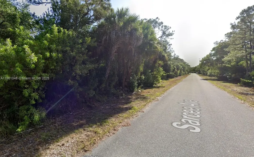 18274 Sarcee Avenue Port Charlotte FL 33948