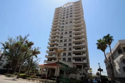 6422 Collins Avenue Miami Beach FL 33141
