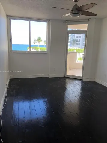6422 Collins Avenue Miami Beach FL 33141