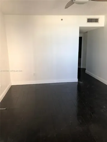 6422 Collins Avenue Miami Beach FL 33141