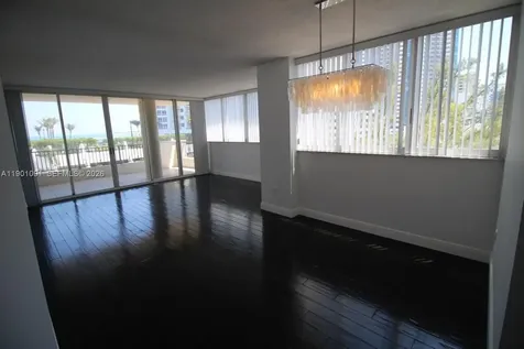 6422 Collins Avenue Miami Beach FL 33141