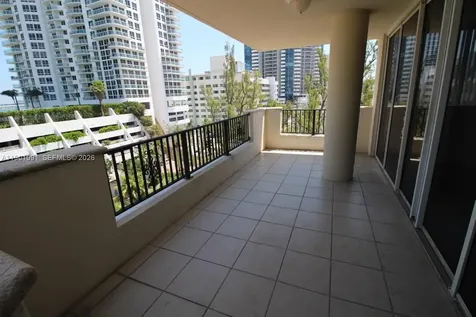 6422 Collins Avenue Miami Beach FL 33141
