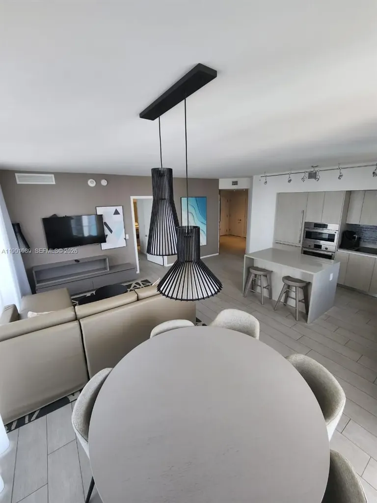 4010 S Ocean Drive Hollywood FL 33019