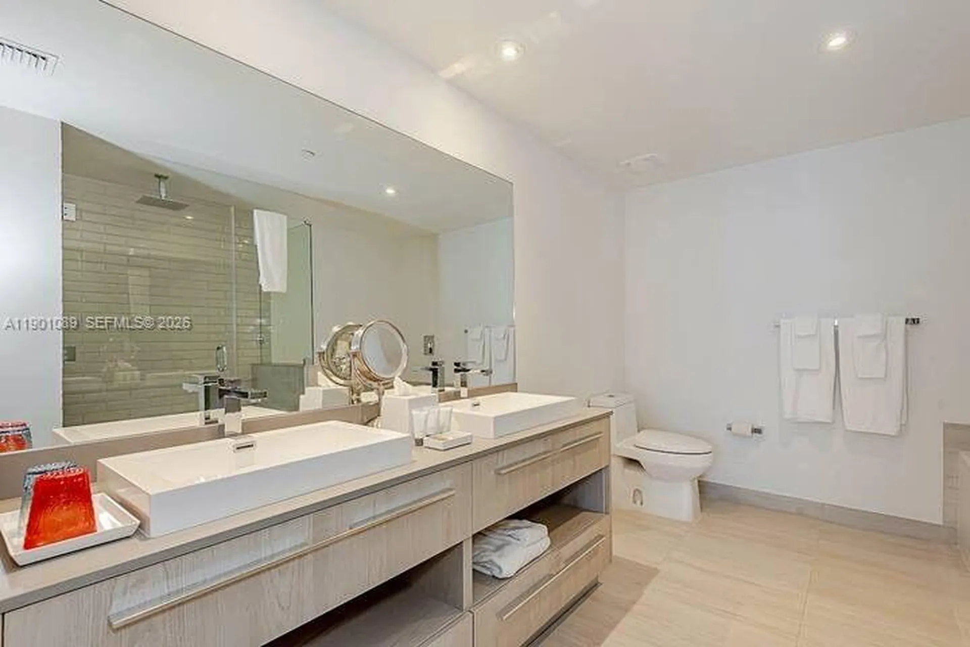 4010 S Ocean Drive Hollywood FL 33019