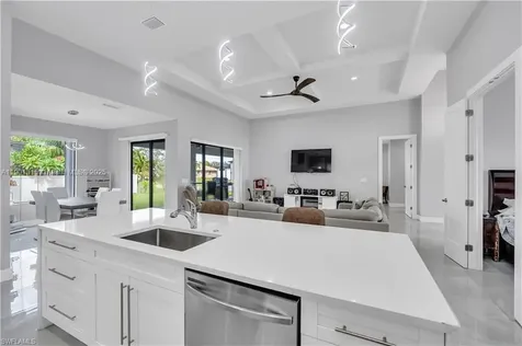 2218 SW 25th Street Cape Coral FL 33914