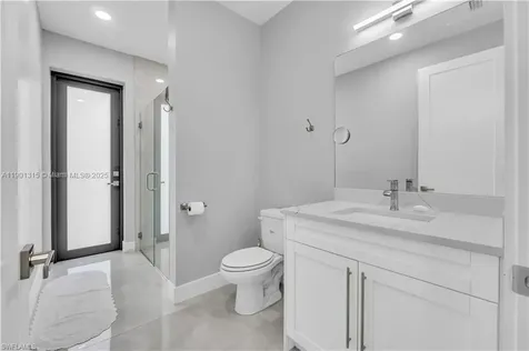2218 SW 25th Street Cape Coral FL 33914