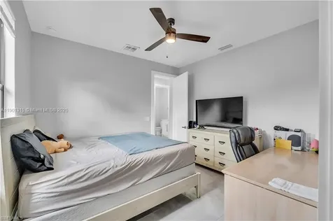 2218 SW 25th Street Cape Coral FL 33914