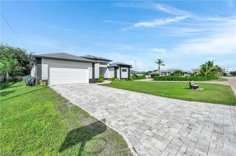 2218 SW 25th Street Cape Coral FL 33914