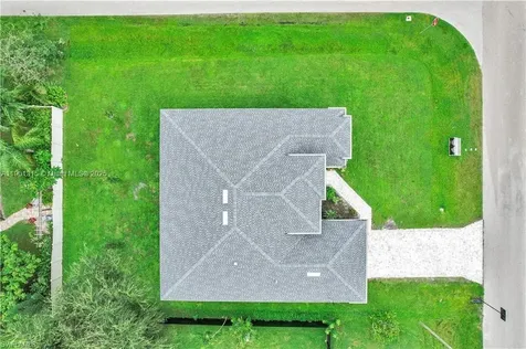 2218 SW 25th Street Cape Coral FL 33914
