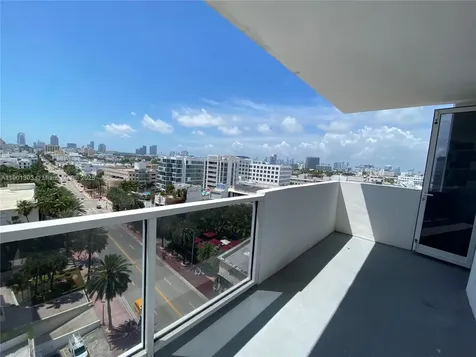 100 Lincoln Road Miami Beach FL 33139