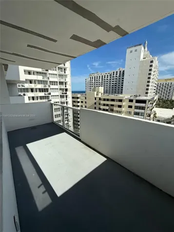 100 Lincoln Road Miami Beach FL 33139