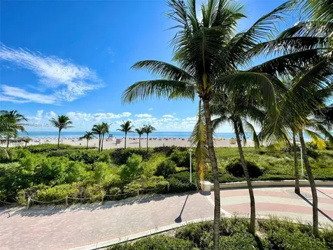 100 Lincoln Road Miami Beach FL 33139