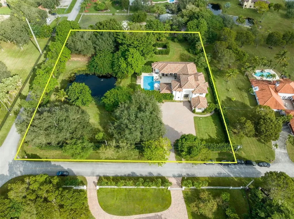 18951 SW 53rd Street Southwest Ranches FL 33332