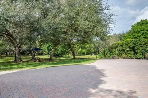 18951 SW 53rd Street Southwest Ranches FL 33332