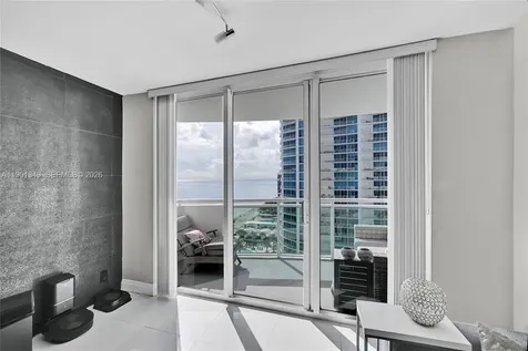 3001 S Ocean Drive Hollywood FL 33019
