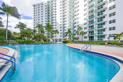 3001 S Ocean Drive Hollywood FL 33019