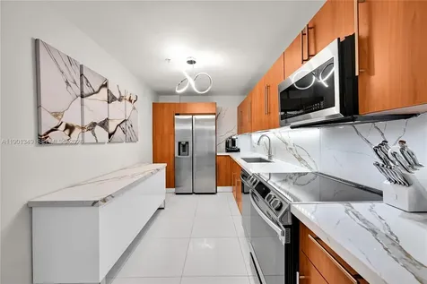 3001 S Ocean Drive Hollywood FL 33019