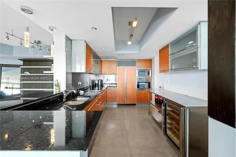 400 Alton Road Miami Beach FL 33139