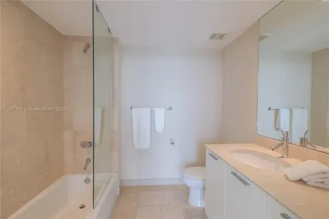 400 Alton Road Miami Beach FL 33139