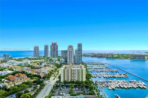 400 Alton Road Miami Beach FL 33139