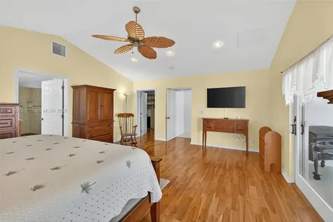 112 Camelot Court Royal Palm Beach FL 33411