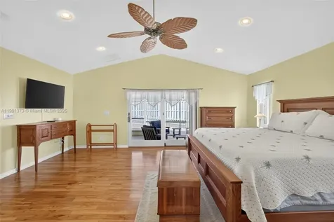 112 Camelot Court Royal Palm Beach FL 33411