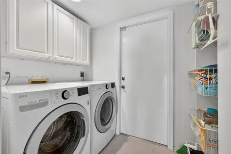 112 Camelot Court Royal Palm Beach FL 33411