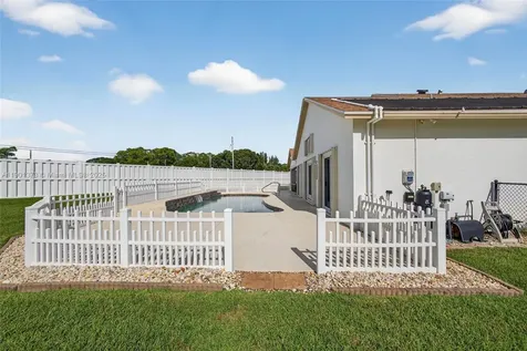 112 Camelot Court Royal Palm Beach FL 33411