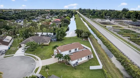 112 Camelot Court Royal Palm Beach FL 33411