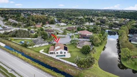 112 Camelot Court Royal Palm Beach FL 33411