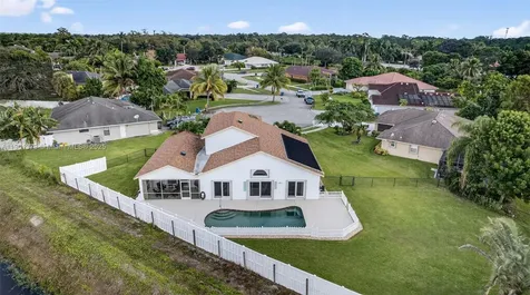 112 Camelot Court Royal Palm Beach FL 33411