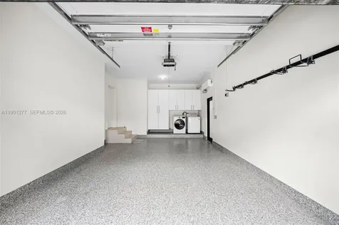 1815 Fairhaven Place Miami FL 33133